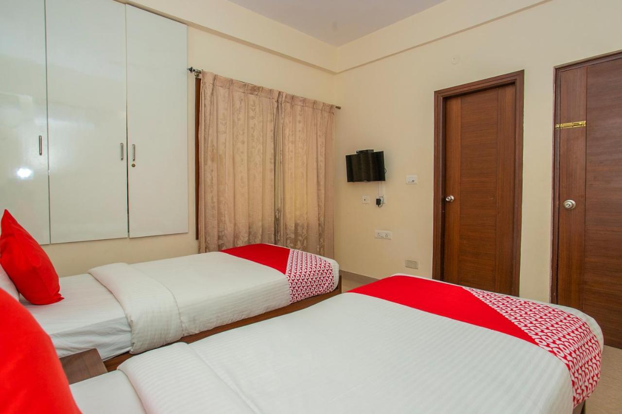 Отель Oyo 4797 Lulu Hospitality Yelahanka Экстерьер фото